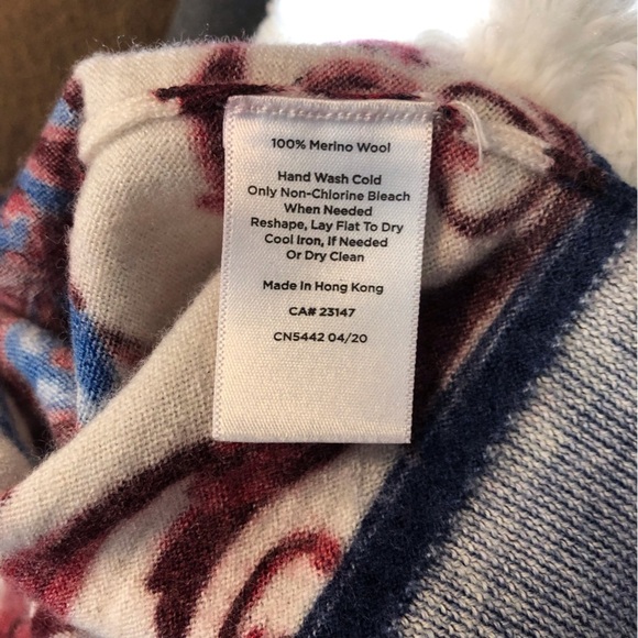 Talbots Large Pure Merino Wool Navy and Red Patterned Crew Neck Sweater - Picture 4 of 4